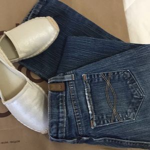 Abercrombie and Fitch blue jeans💎